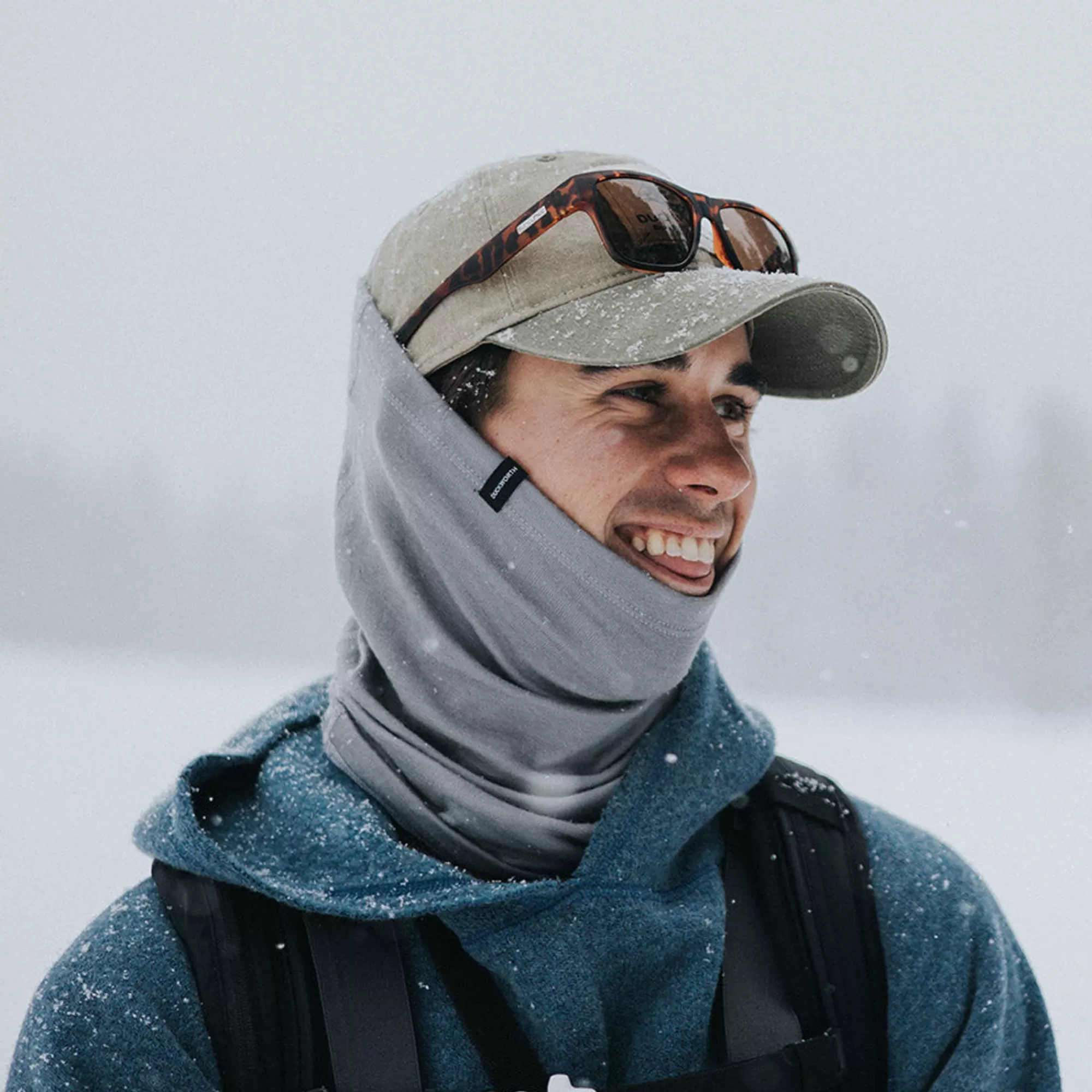 comet_neck_gaiter_2-3.webp Comet Neck Gaiter | Duckworth New