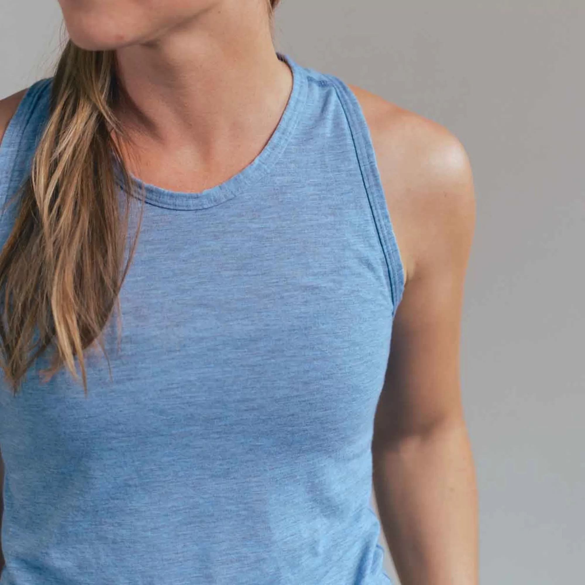 womens_vapor_racerback_tank_10-1.webp Women'S Vapor Racerback Tank | Duckworth Outlet