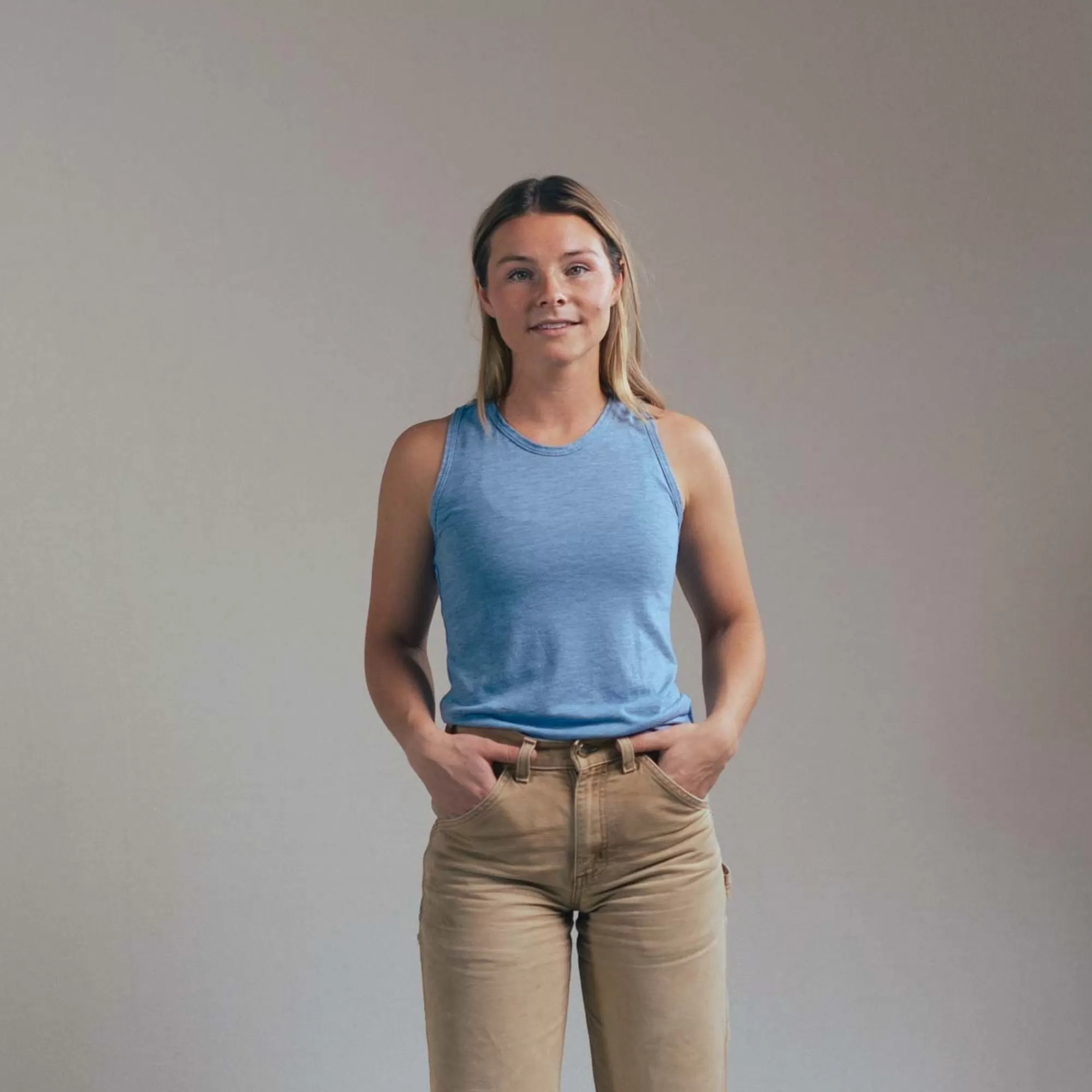 womens_vapor_racerback_tank_4-1.webp Women'S Vapor Racerback Tank | Duckworth Outlet