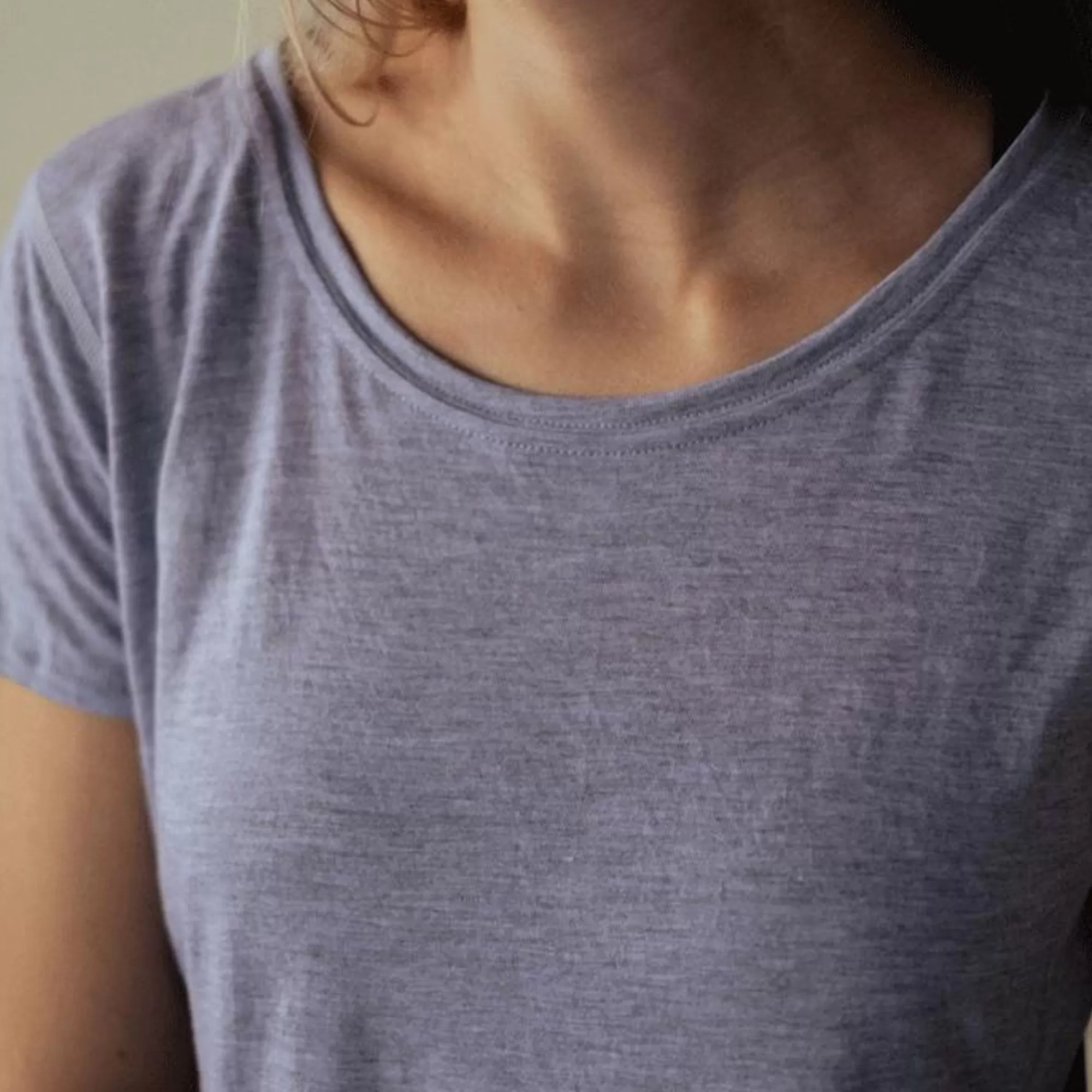 womens_vapor_tee_11-3.webp Women'S Vapor Tee | Duckworth Sale