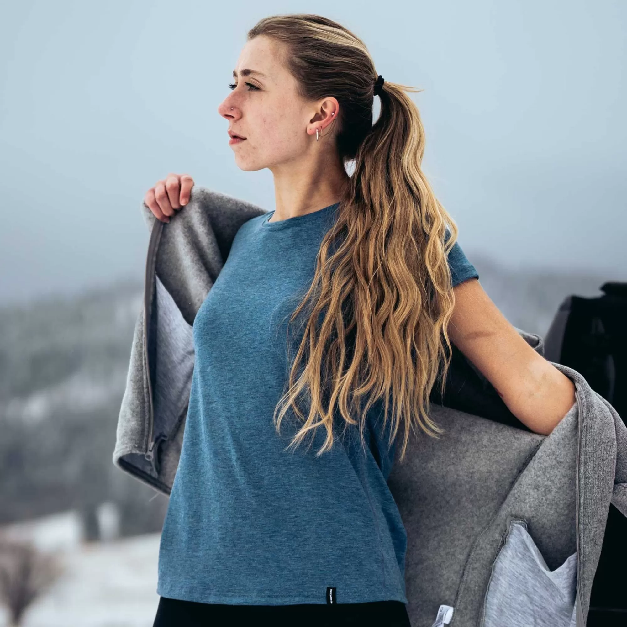 womens_vapor_tee_9-3.webp Women'S Vapor Tee | Duckworth Sale