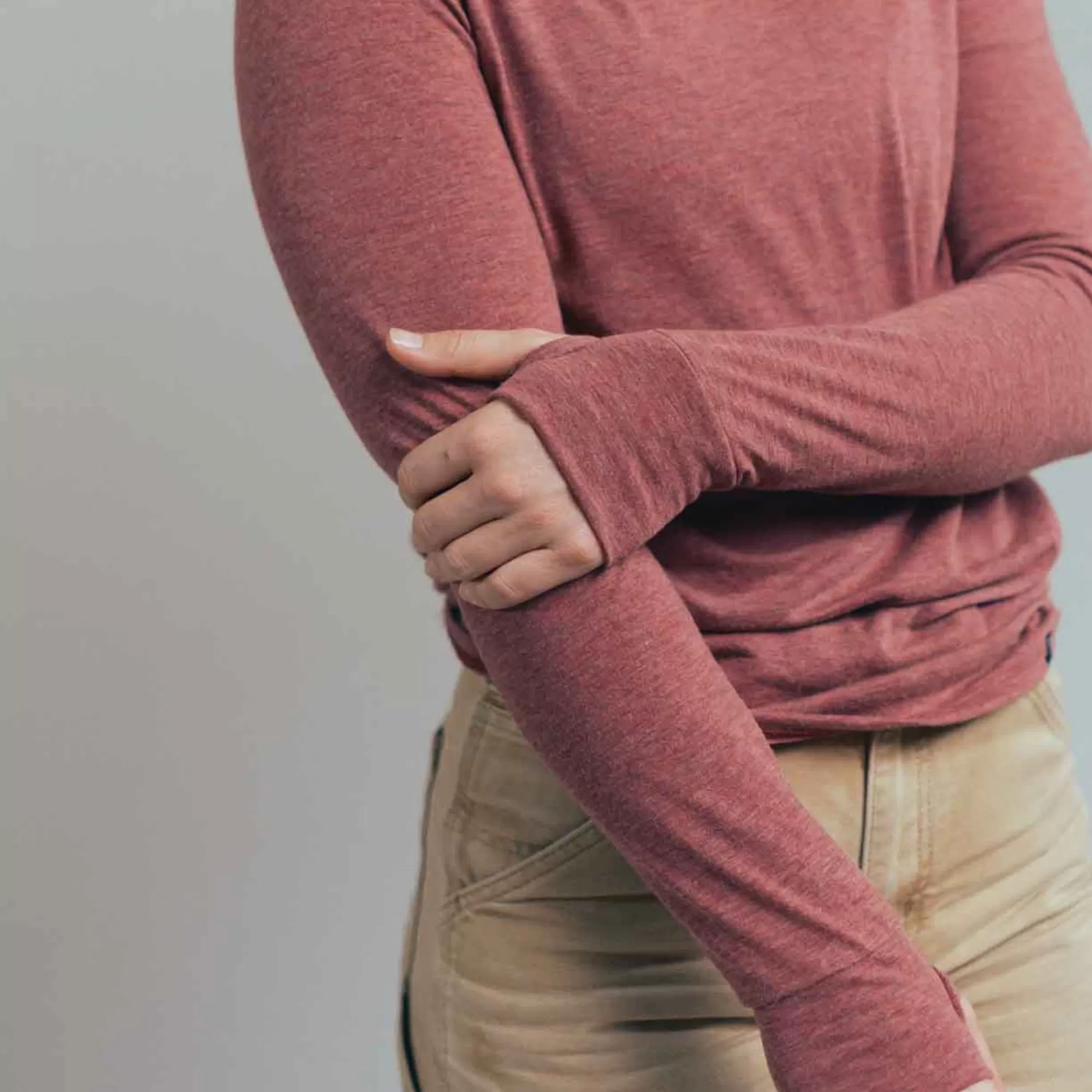 womens_vapor_tunnel_hood_3-5.webp Women'S Vapor Tunnel Hood | Duckworth Online